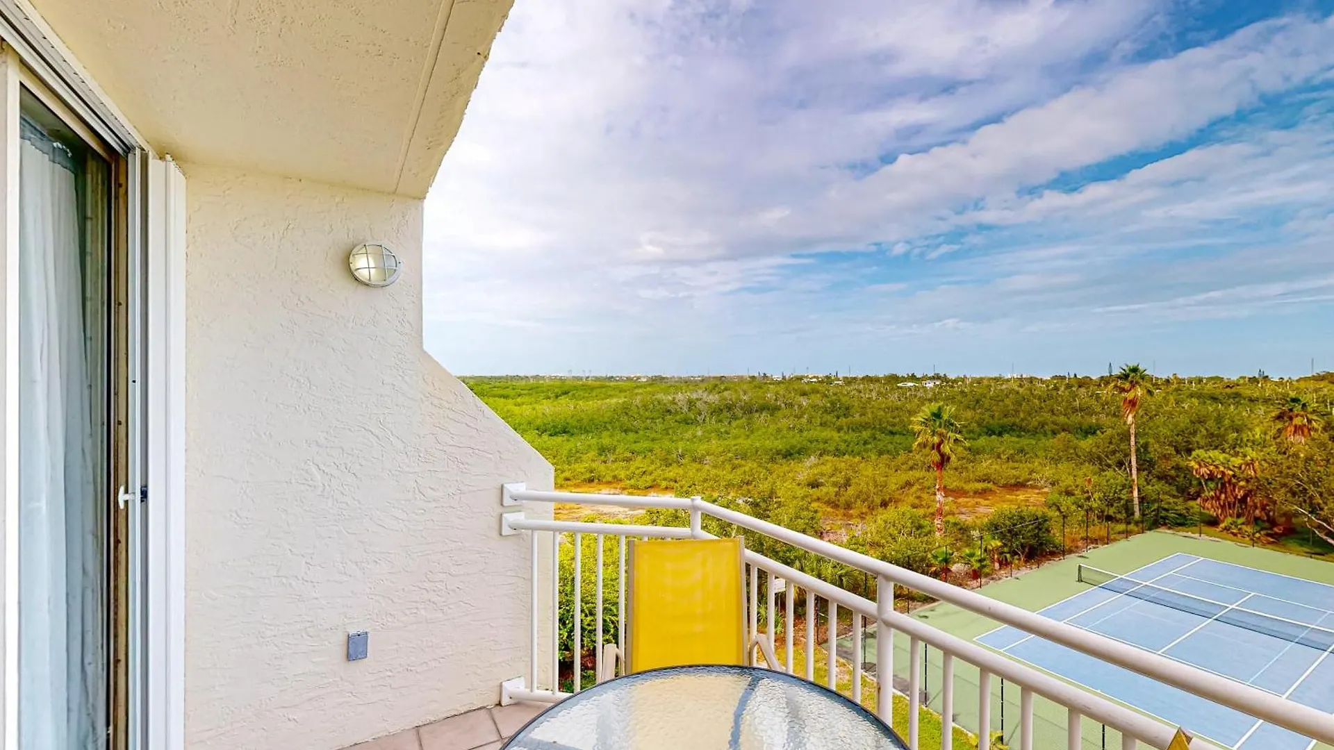 Sunrise Suites - Saint Kitts 412 Key West Apartment